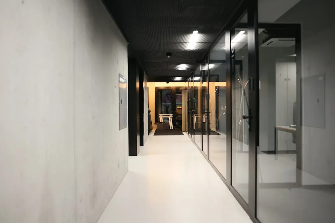 教学显微镜与生物显微镜的区别：学校实验室如何科学选配显微设备正文配图 1